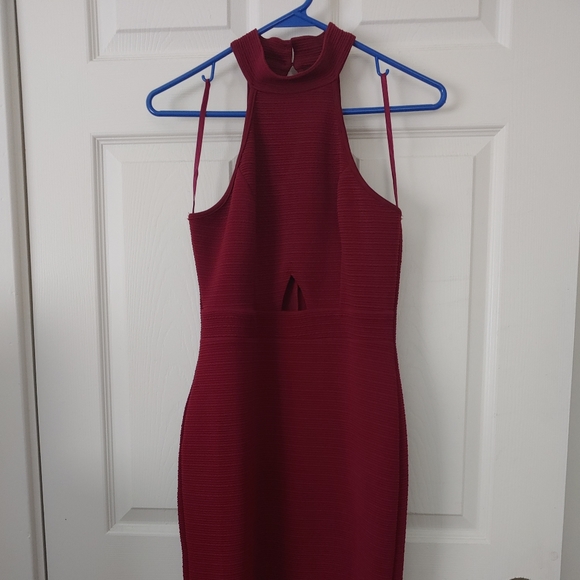 Jacquard textured bodycon mini dress - Picture 2 of 8